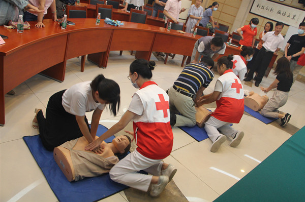 院工會組織應急救護知識技能培訓