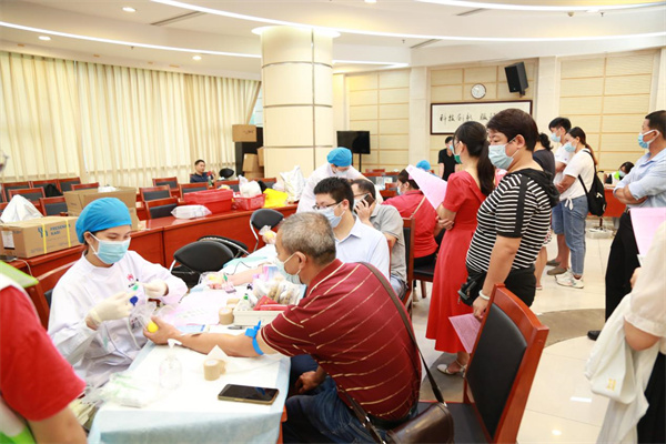 我院組織開展義務獻血活動